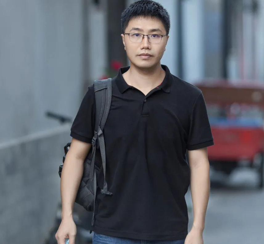 刘九龙：潜心科研，争取做出自己的研究风格