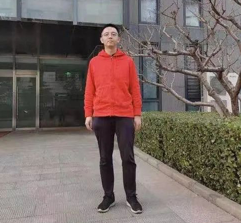 徐劼：自己就是工具